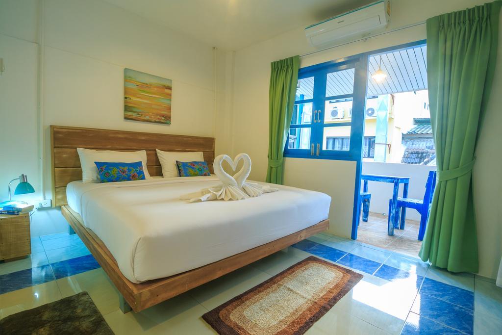 Frog House Bed & Breakfast (Adults Only) Patong Buitenkant foto