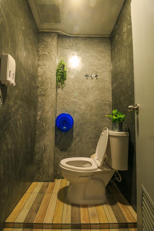 Frog House Bed & Breakfast (Adults Only) Patong Buitenkant foto