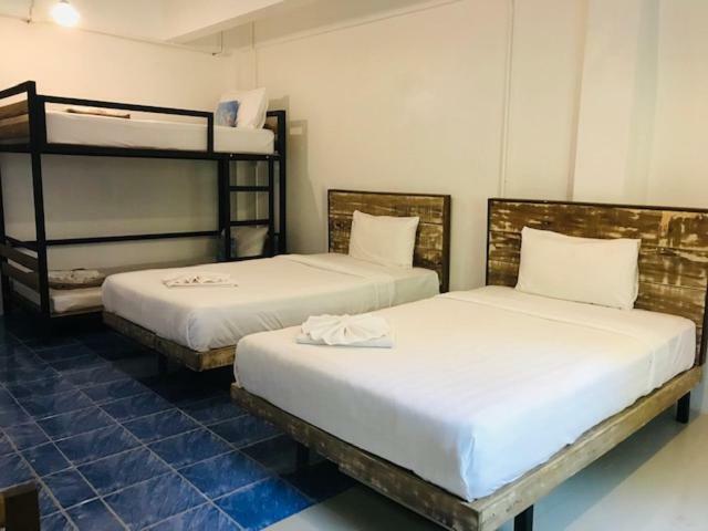 Frog House Bed & Breakfast (Adults Only) Patong Buitenkant foto