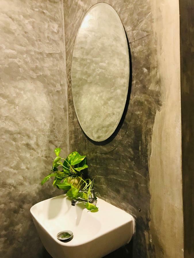 Frog House Bed & Breakfast (Adults Only) Patong Buitenkant foto